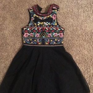 Beautiful floral detailed dress for girls
